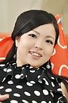 الآسيوية في سن المراهقة مانا كيكوتشي أخذ قبالة لها سراويل و اللعب مع لها الجنس اللعب