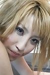 blonde Asiatique adolescent Hatsuka kobayashi apprend sur oral Sexe et obtient Un Groupe Sexe battant