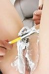 japoński Suka mecze natsuho javhd to golenie jej Owłosione cipa off i pobieranie na jej kolana w ssać ogromny Owłosione Dick