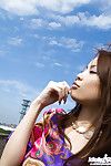 gorąca zad Azji nastolatek Risa Kasumi wyjawienie jej Wspaniały cycki i obcięty cipki