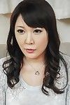 tourné sur sombre poil Asiatique Hinata Komine obtient Son cul trou tendu