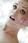 Slutty teen Blonde Asche hollywood gefickt in demütigend bondage