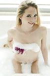 Leggy exgf Anjo smalls perder pequeno mamas a partir de sexy branco lingerie