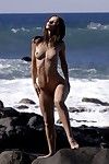 il nudo corpo di questo pulcino Susana Spears è Così caldo Che anche il oceano ottiene eccitato