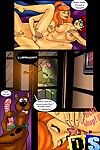 Scooby Doo comics : chaud lesbiennes Velma dinkley et Daphné Blake baise Avec énorme gode