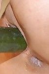dar Gövdeli Tabaklanmış Japon Nyomi Marcela içinde ipek pembe sutyen yayılır onu lovecage ile sebze